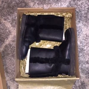 Authentic Short Black, Leather UGG Boots